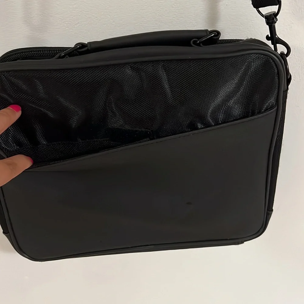 Black Icon Bag for Tablet